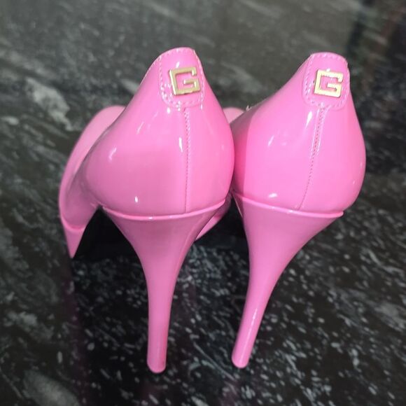 BRAND NEW GUESS PLATFORM HEELS WITH STILETTO WITH ROUNDED TOE G1 - Picture 5 of 16